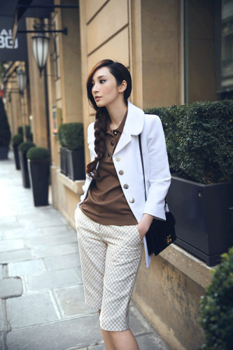 吳佩慈洋裝禮服分享透露新書(shū)將問(wèn)世