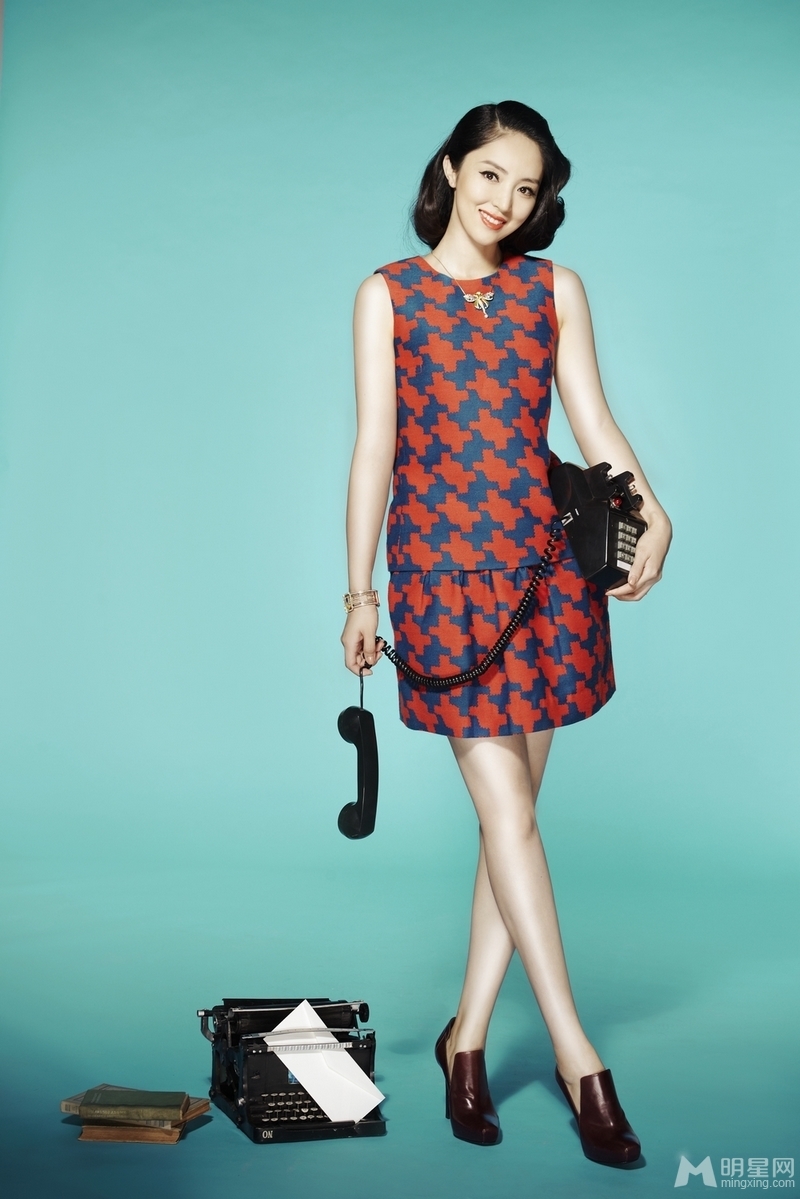 董璇秀美時尚寫真