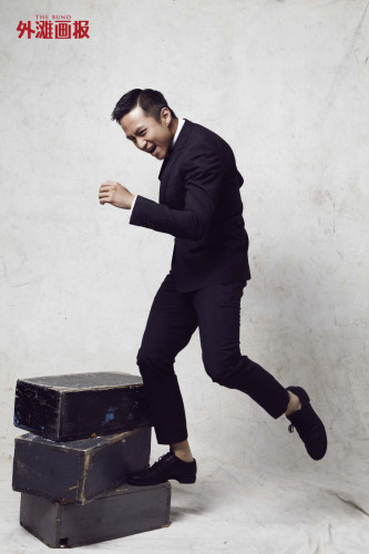 《合伙人》發(fā)制作特輯三兄弟片場淚崩