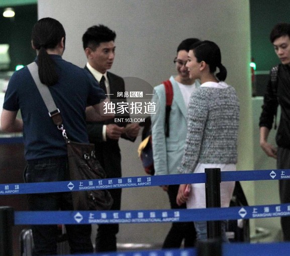 馬蘇吳奇隆機場熱聊