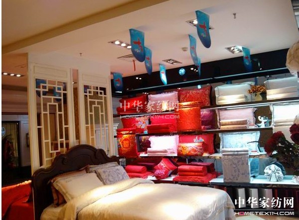 雨蘭大連專賣店火爆登場(chǎng)