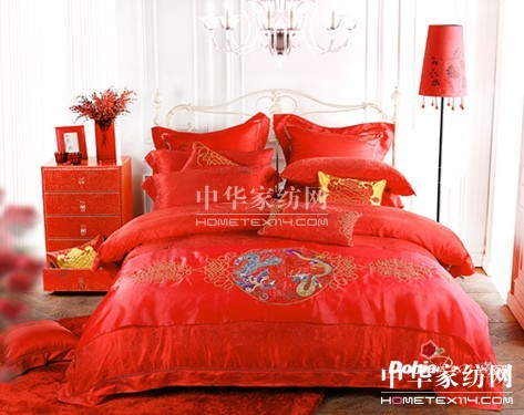 多喜愛喜玫瑰個性婚慶床品受青睞