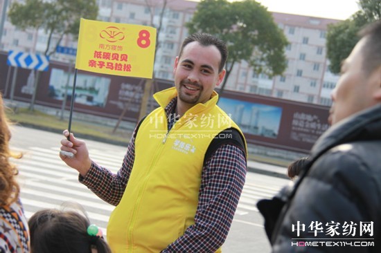 “低碳貝貝,親子馬拉松”開走啦!