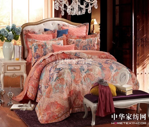 伊人島家紡詮釋多彩家裝風(fēng)情