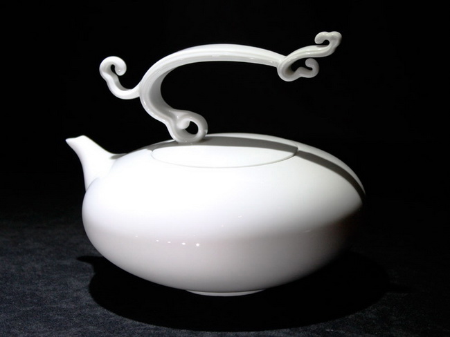 精美的陶瓷器皿展中國哲學