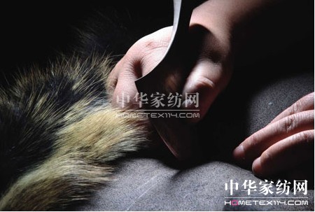 時代流行發展需要的仿制品:仿毛纖維