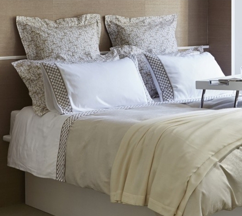 CaVAGAN�Ƴ��߶˼Ҽ��Ҿ����������|