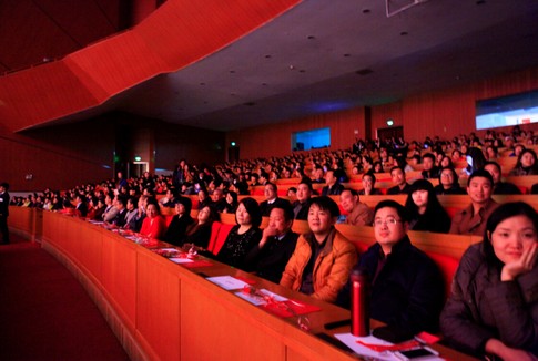 夢潔圣誕交響音樂會,百對夫妻說“我愛你”