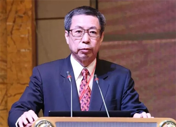 如何做到“時(shí)尚科技與協(xié)同創(chuàng)新”?聽聽中國紡織服裝企業(yè)家活動(dòng)日暨海上絲綢之路產(chǎn)業(yè)對接會上的聲音