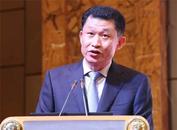 如何做到“時(shí)尚科技與協(xié)同創(chuàng)新”?聽聽中國紡織服裝企業(yè)家活動(dòng)日暨海上絲綢之路產(chǎn)業(yè)對接會上的聲音